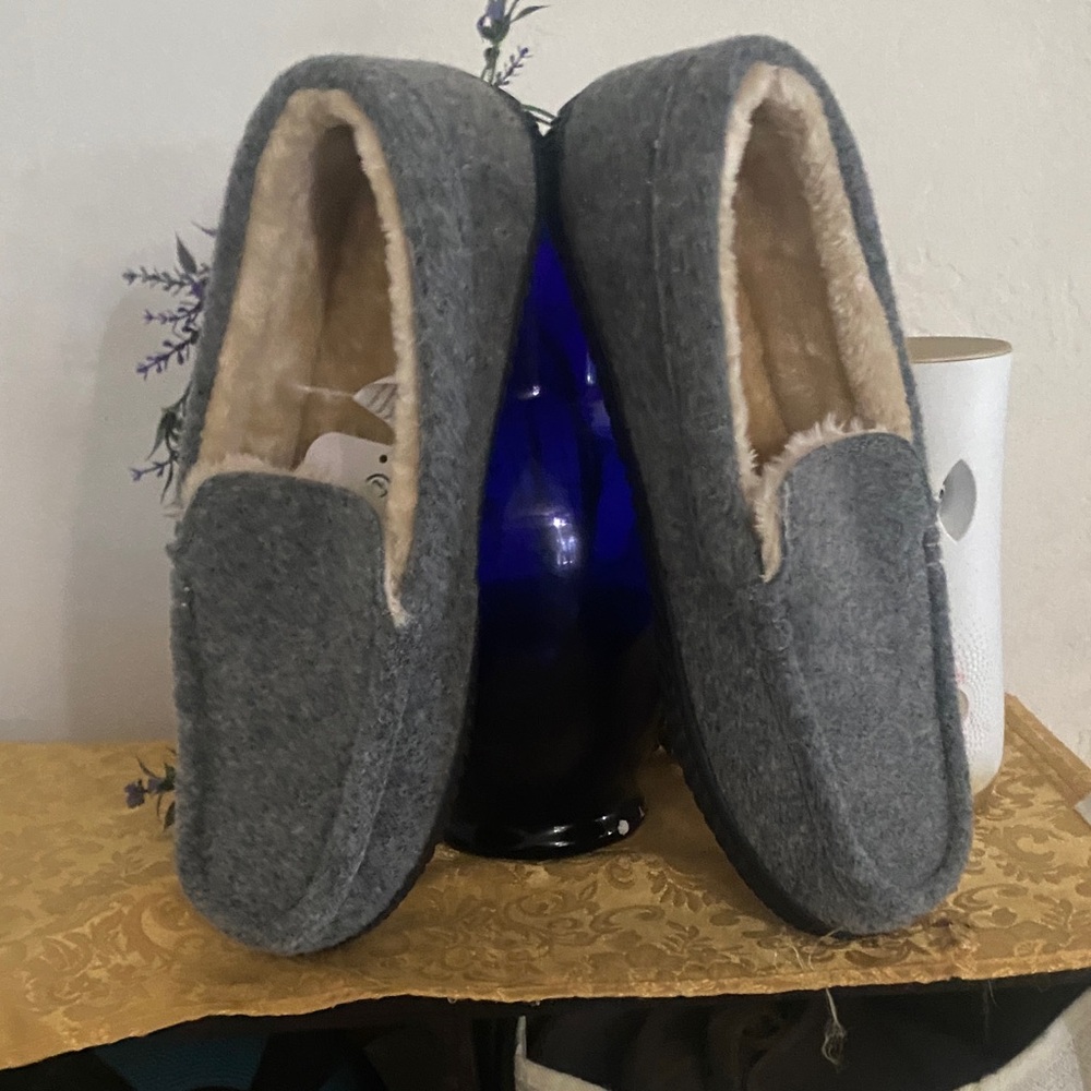 Gray Men's Slippers